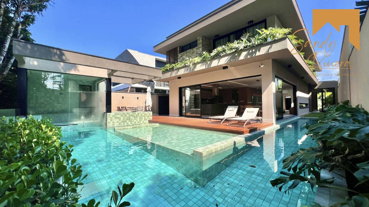 Casa a venda na Riviera de São Lourenço - Sandy Riviera