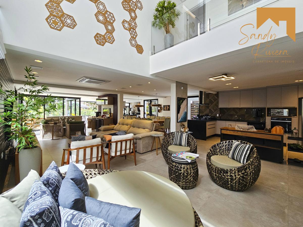 Casa a venda na Riviera de São Lourenço - Sandy Riviera