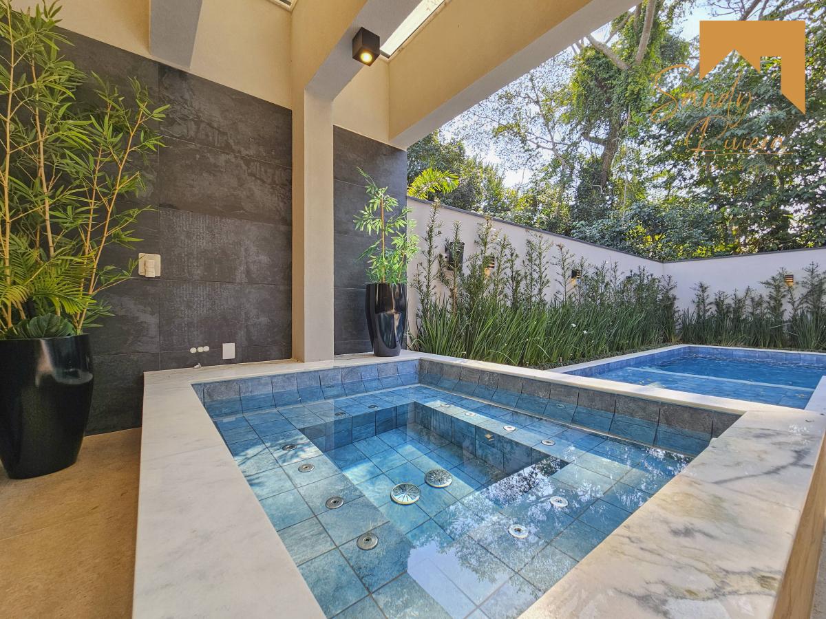 Casa a venda na Riviera de São Lourenço - Sandy Riviera