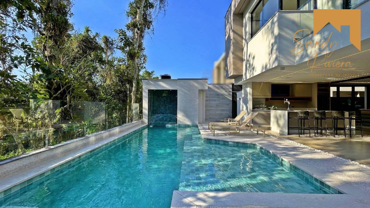 Casa a venda na Riviera de São Lourenço - Sandy Riviera