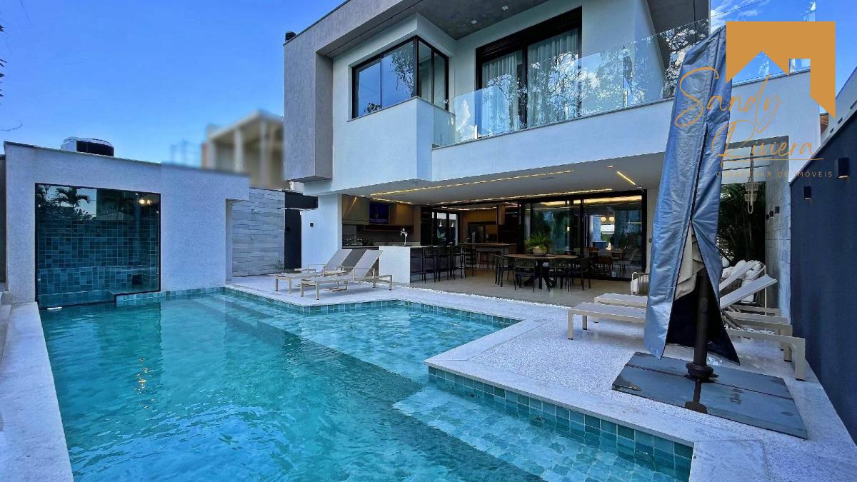 Casa a venda na Riviera de São Lourenço - Sandy Riviera