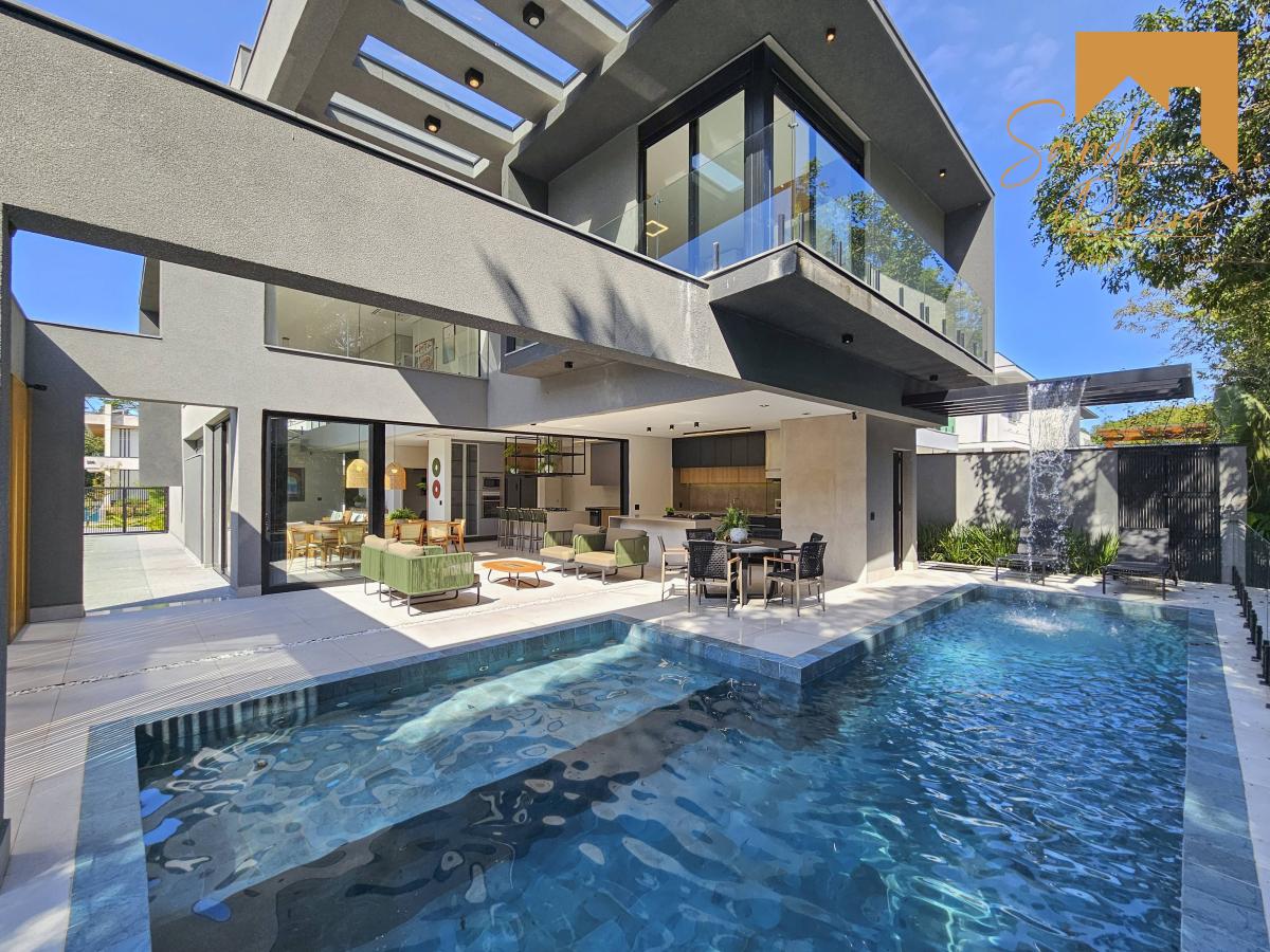 Casa a venda na Riviera de São Lourenço - Sandy Riviera