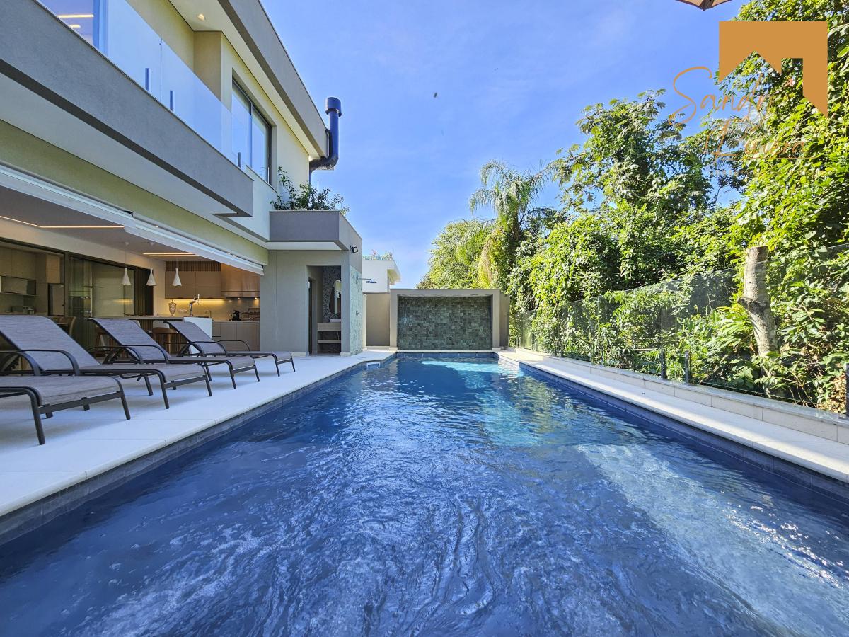 Casa a venda na Riviera de São Lourenço - Sandy Riviera
