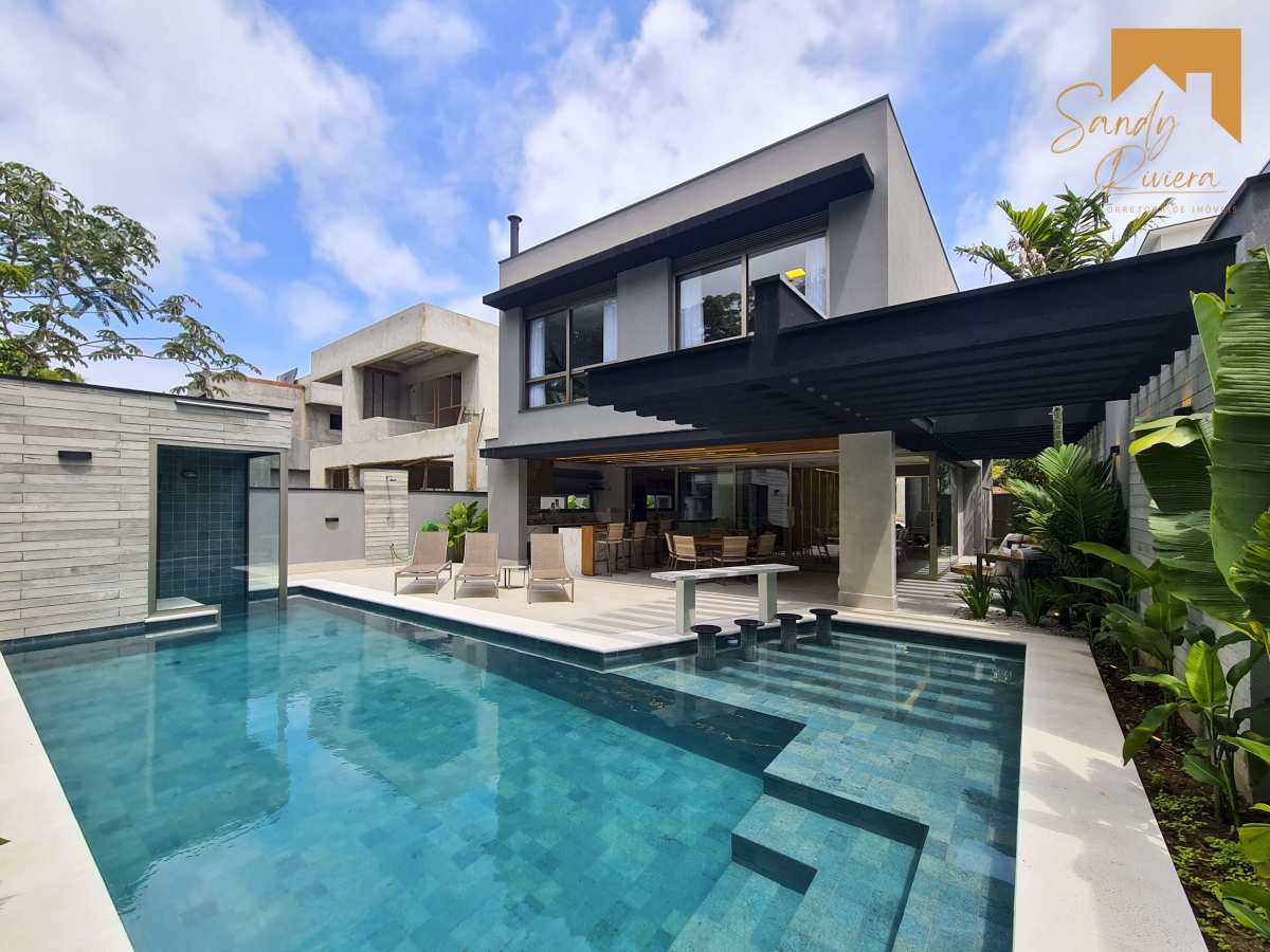 Casa a venda na Riviera de São Lourenço - Sandy Riviera