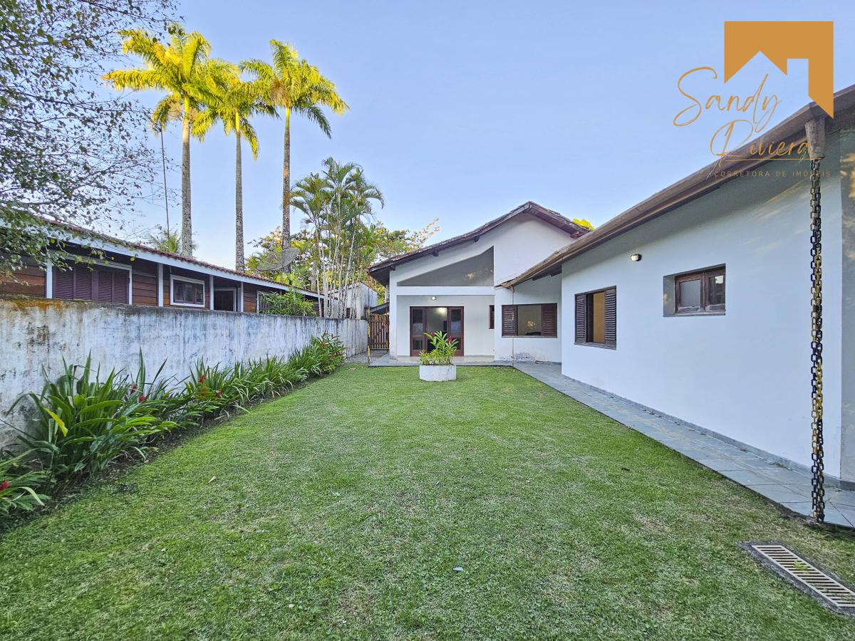 Casa a venda na Riviera de São Lourenço - Sandy Riviera