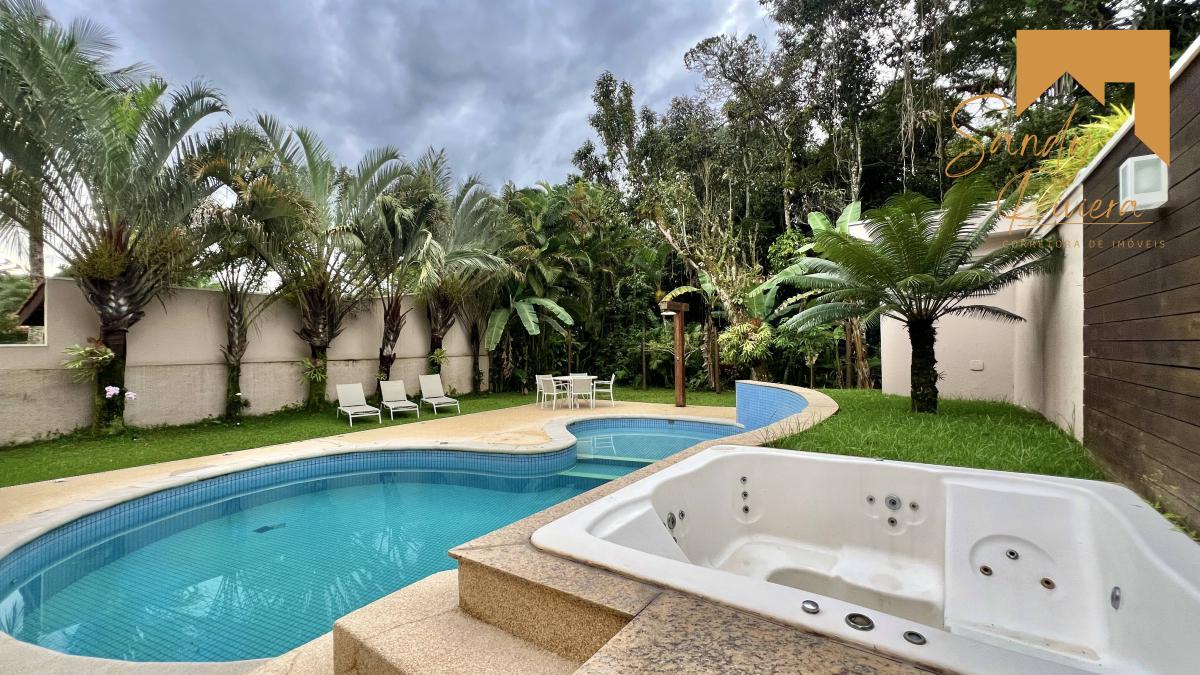 Casa a venda na Riviera de São Lourenço - Sandy Riviera