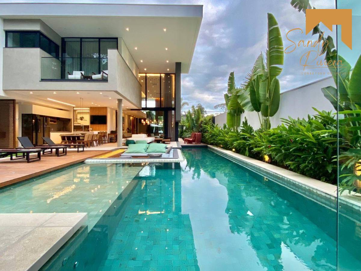 Casa cinematográfica à venda na Riviera de São Lourenço - Sandy Riviera