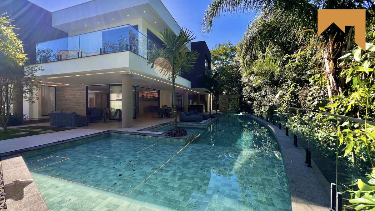 Casa de alto padrão a venda na Riviera de São Lourenço - Sandy Riviera