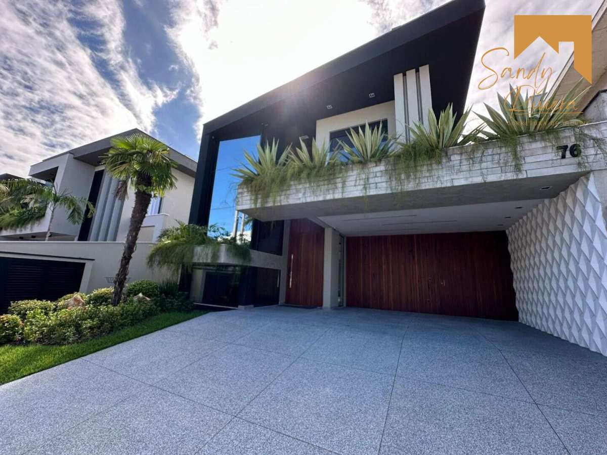 Casa de alto padrão a venda na Riviera de São Lourenço - Sandy Riviera