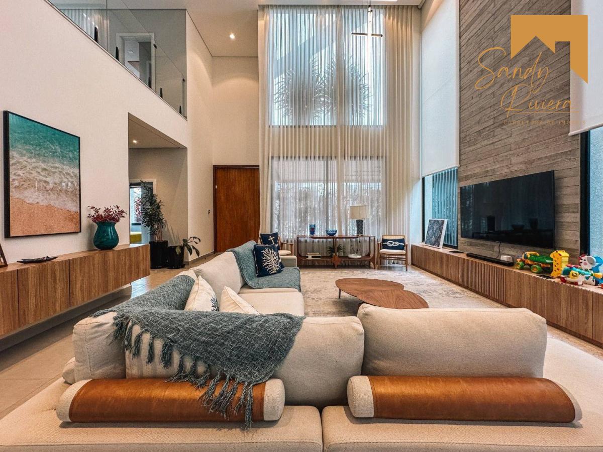 Casa de alto padrão a venda na Riviera de São Lourenço - Sandy Riviera