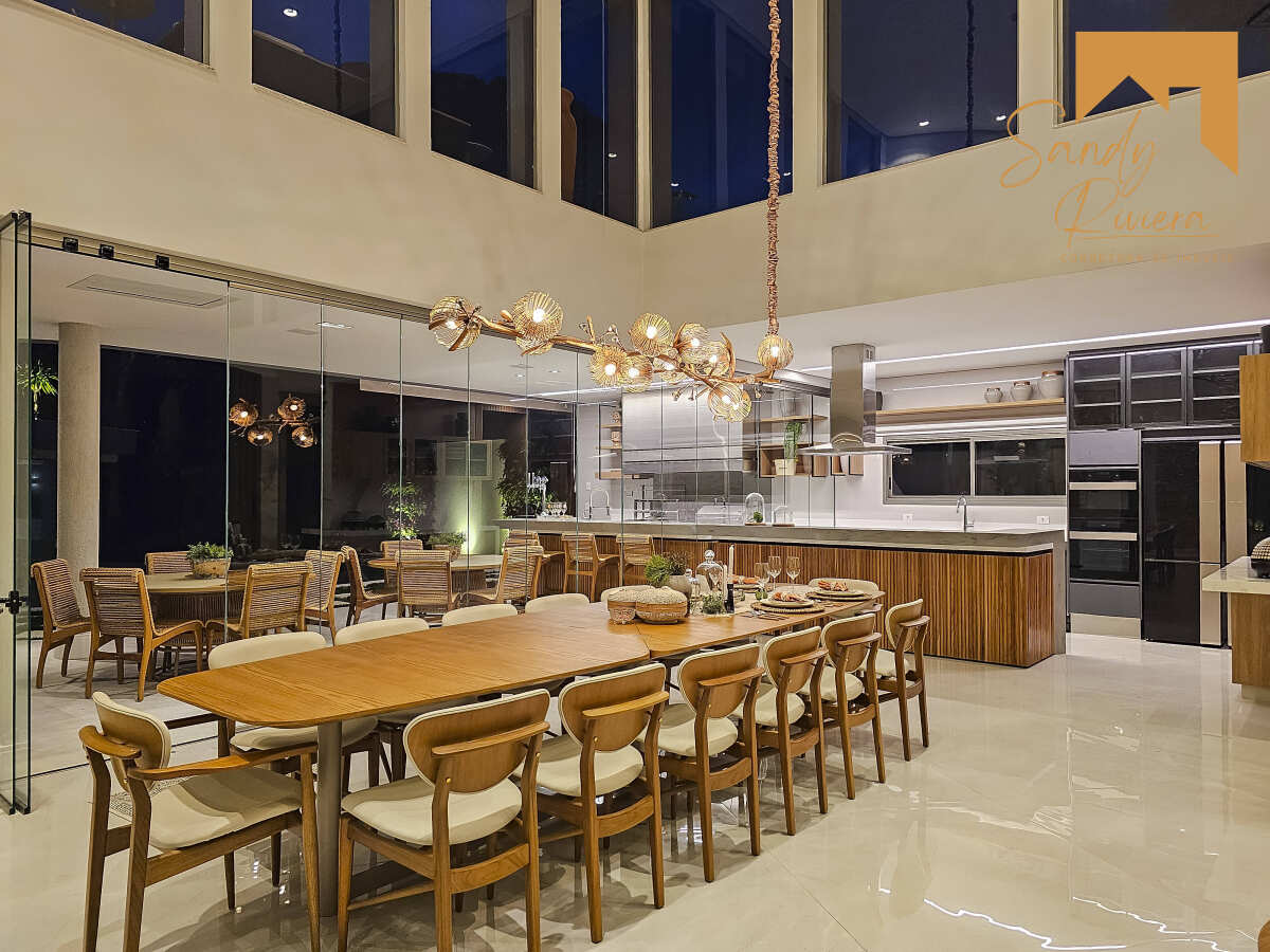 Casa de alto padrão a venda na Riviera de São Lourenço - Sandy Riviera