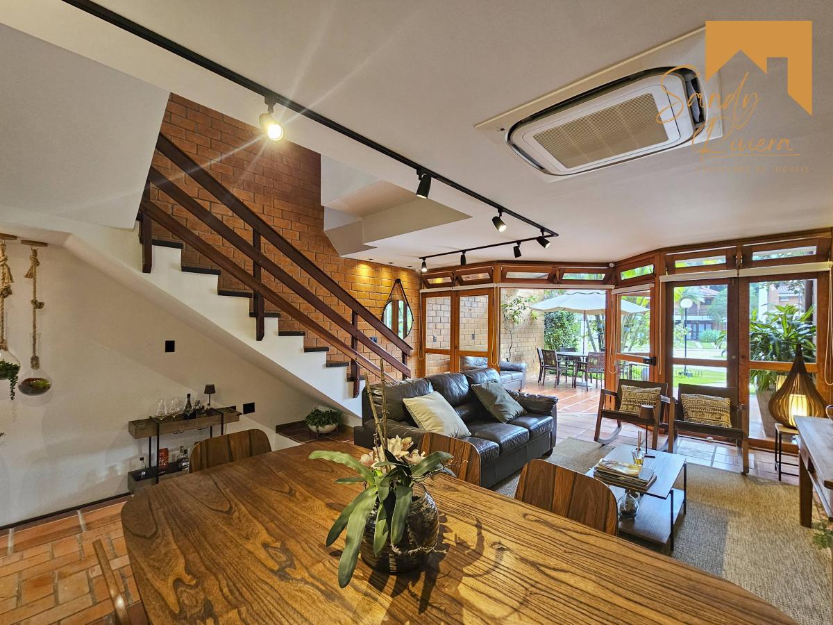 Casa em condomínio/ Villagio a venda na Riviera de São Lourenço - Sandy Riviera