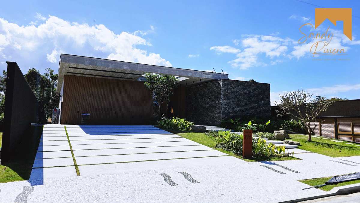 Casa térrea de alto padrão a venda na Riviera de São Lourenço - Sandy Riviera