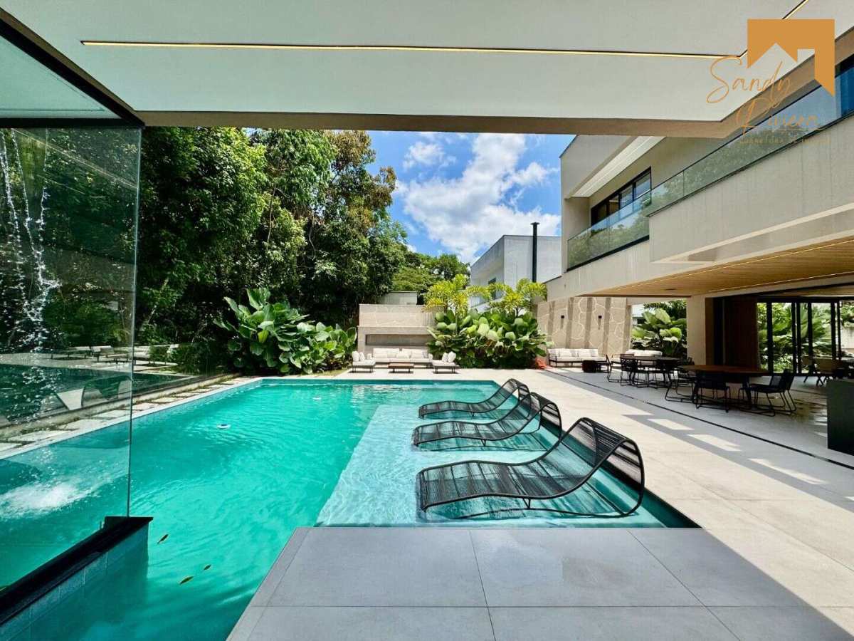 Mansão à Venda na Riviera de São Lourenço – Módulo 12 - Sandy Riviera