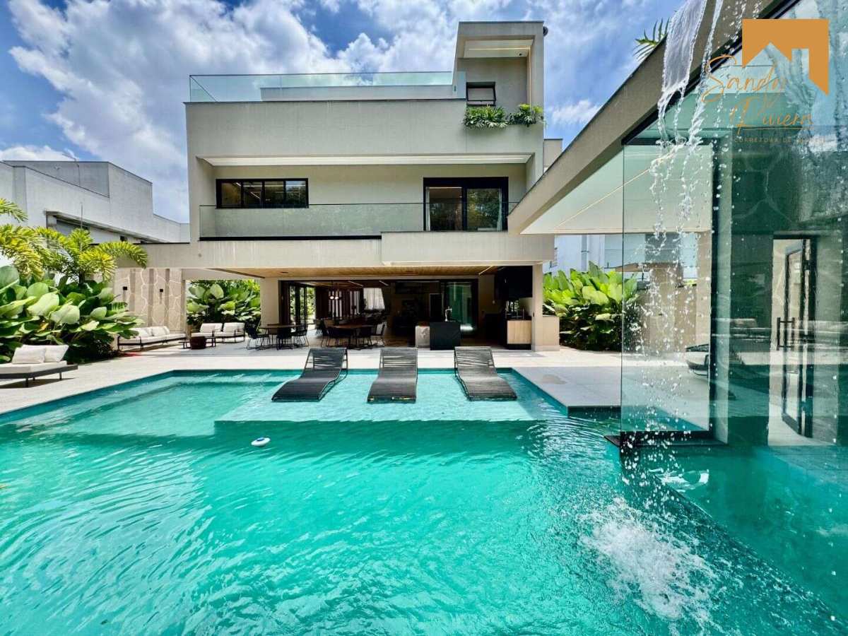 Mansão à Venda na Riviera de São Lourenço – Módulo 12 - Sandy Riviera