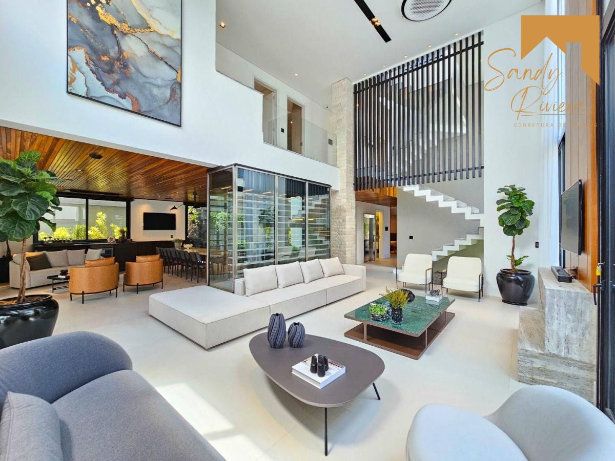 Mansão a venda na Riviera de São Lourenço - Sandy Riviera