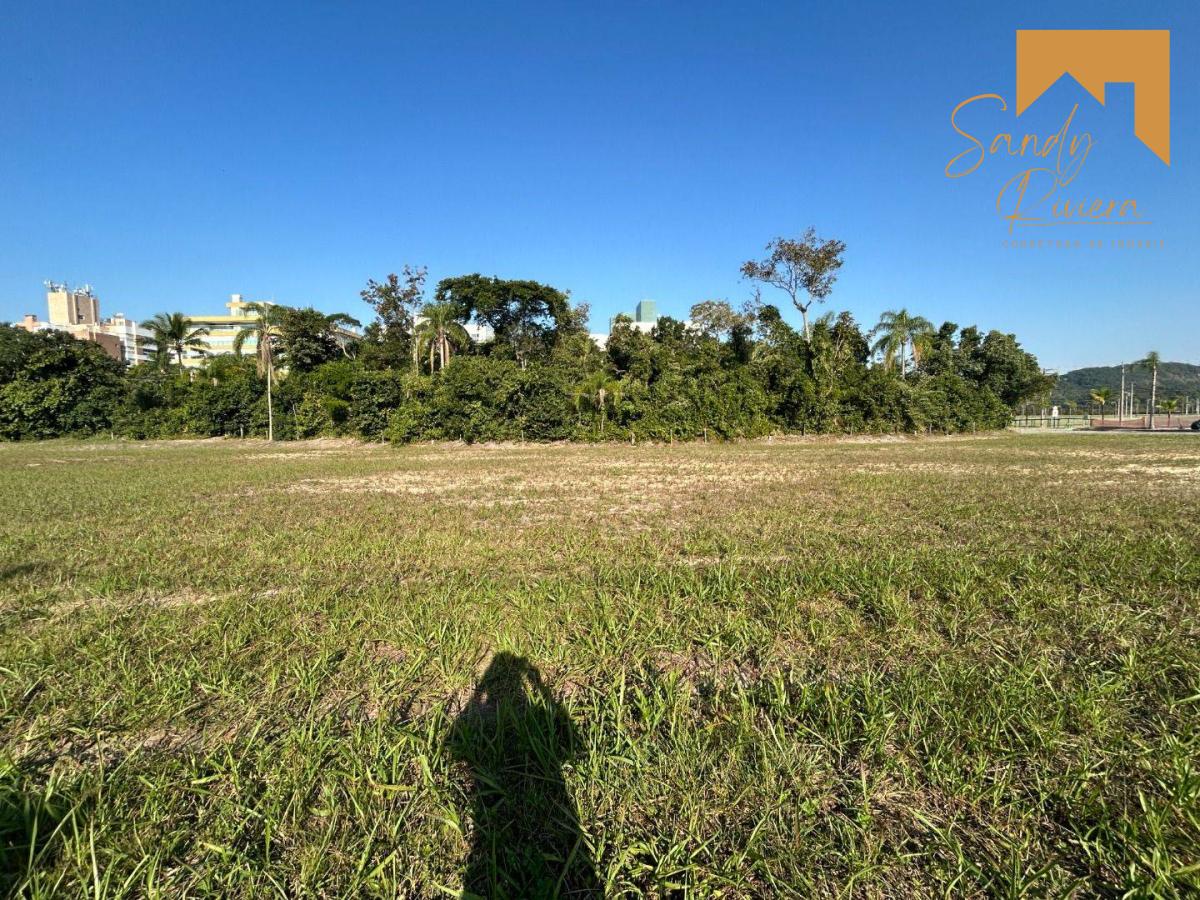 Terreno a venda na Riviera de São Lourenço - Sandy Riviera